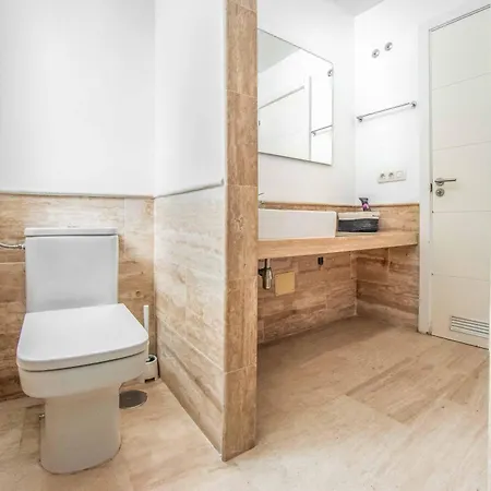 Gaillardia ヴィラ アデヘ