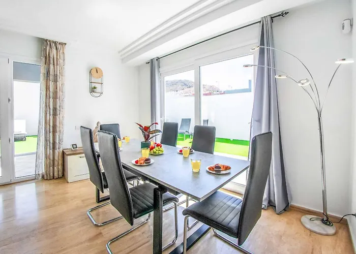 Gaillardia Vila Costa Adeje (Tenerife)